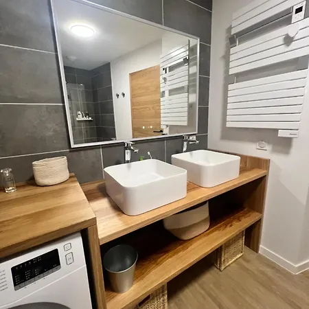 Prestiges I Draps&ménage Inclus I Parking Privé Appartamento *