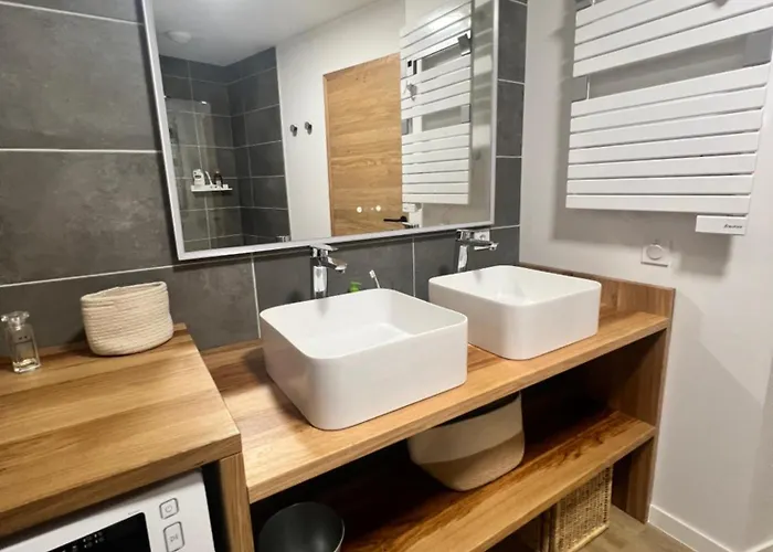 Prestiges I Draps&ménage Inclus I Parking Privé Appartement *